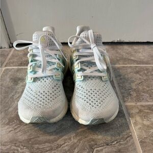 Women’s Adidas Boost running shoes size 7